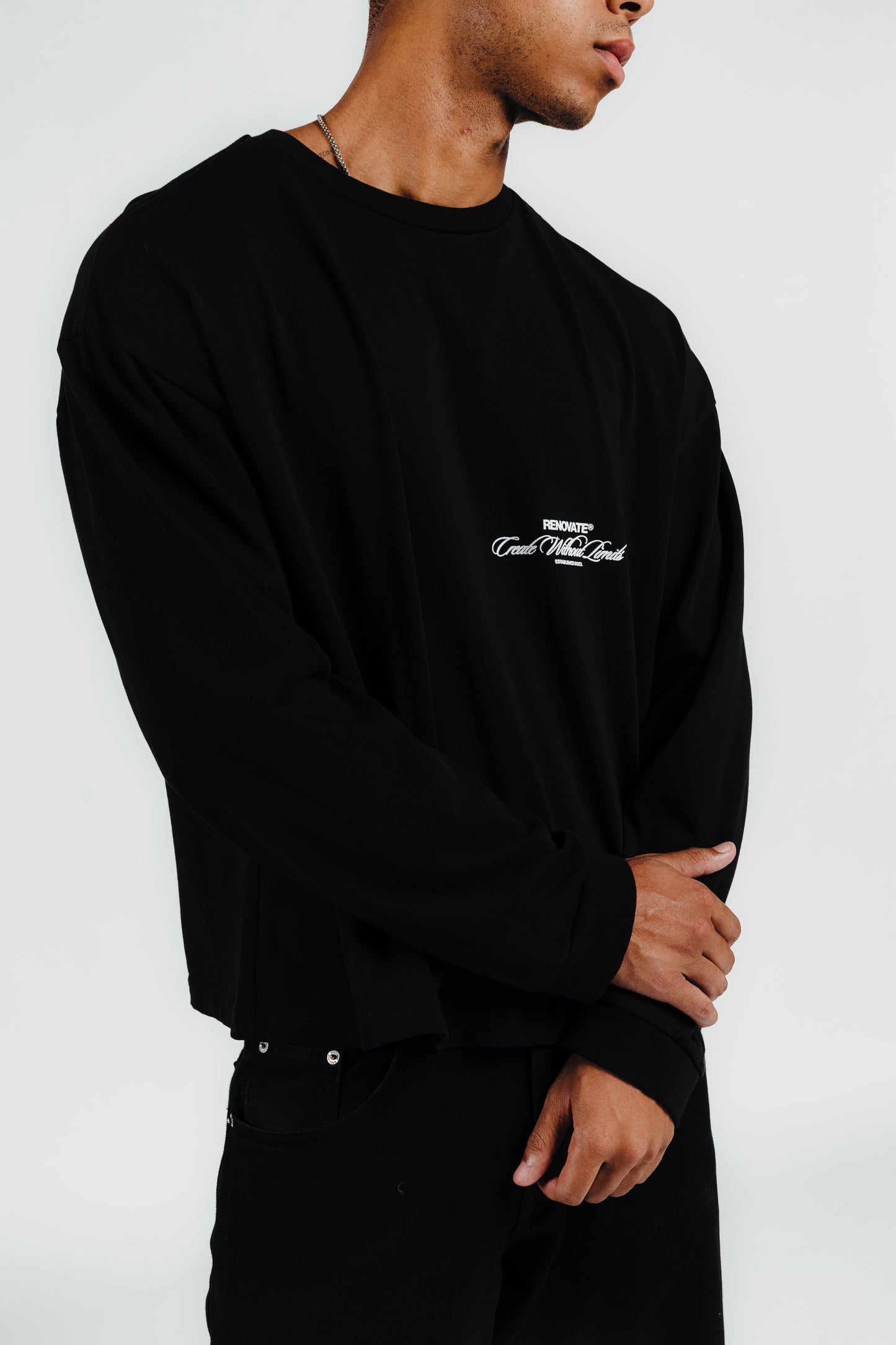 UNBOUNDED LONG SLEEVE - BLACK